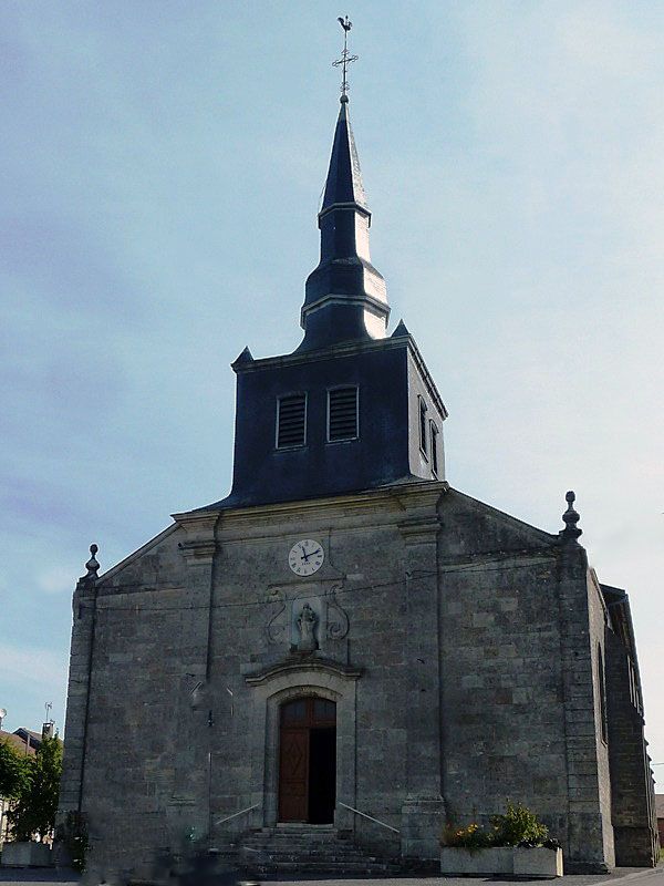 Portail de l'église de Neuvilly