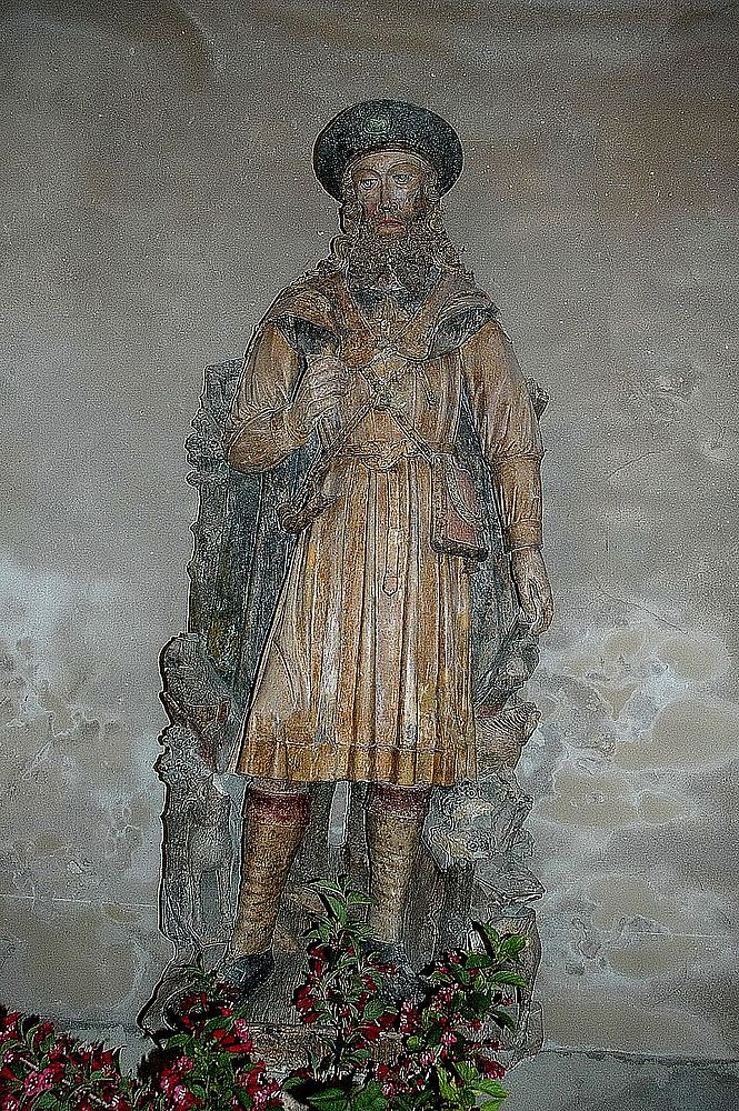 St Juvin1all Saint Juvin - statue en bois polychrome